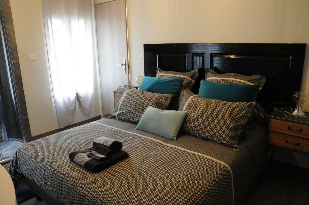 Bed and Breakfast Le Nid De Sigogne Zewnętrze zdjęcie